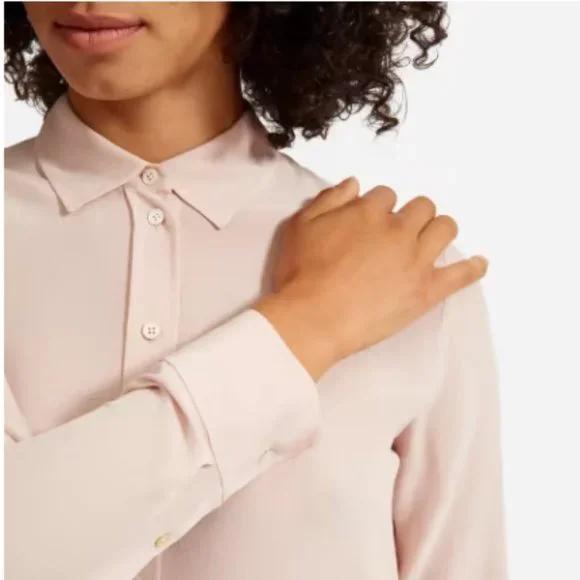 SOLD via Instagram @covetedcloththrift - Picture 2 of 5